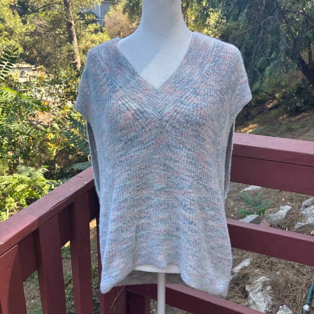 BDG Multicolor V-Neck Knit Tunic - Picture 9 of 15